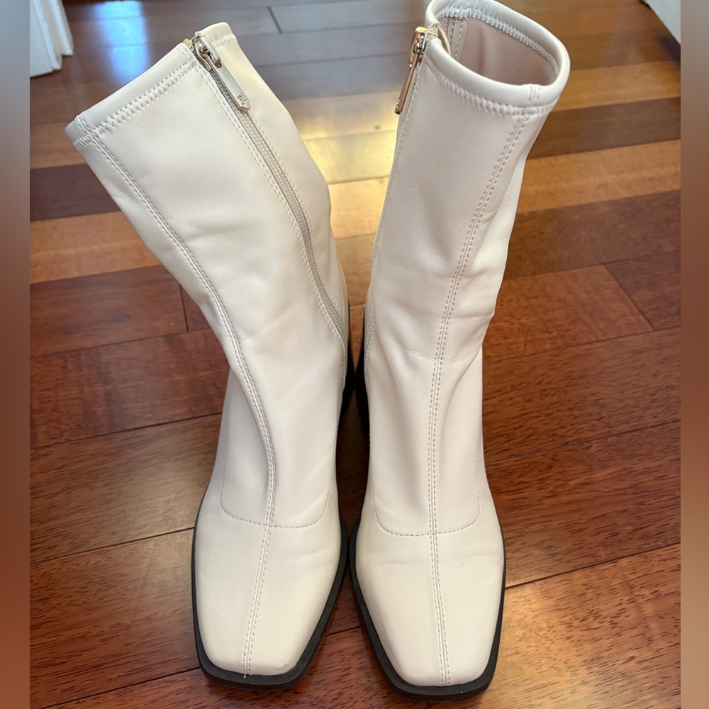 Sam Edelman Ivory Wells Ankle Boot size 6